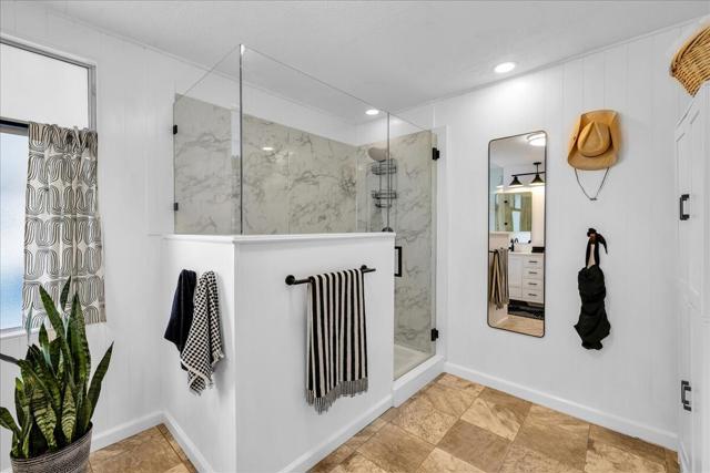 72967 Cabazon Peak Drive, Palm Desert CA: https://media.crmls.org/mediaz/334c0ebd-c646-4e3b-98a5-302529c88bf5.jpg