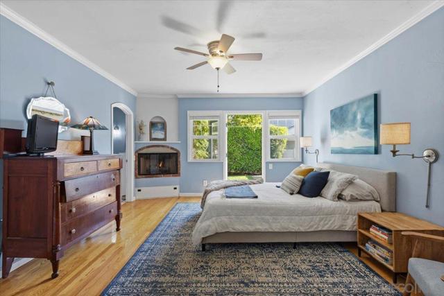 903 Moana Dr, San Diego CA: https://media.crmls.org/mediaz/334c80b7-61e9-43ed-aa1c-e85146ee33b6.jpg