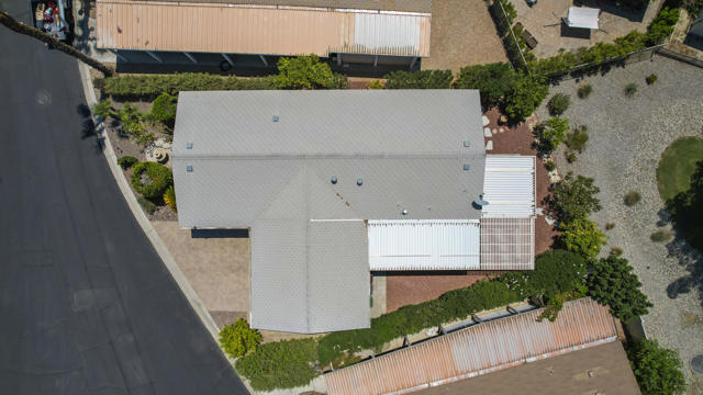 47867 Los Amigos Court, Indio CA: https://media.crmls.org/mediaz/334da1dc-8533-4101-86b2-b49459728fe2.jpg