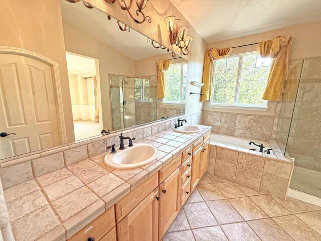 1070 E William Street, San Jose CA: https://media.crmls.org/mediaz/334e45d3-268a-49ec-b7a5-679a312ca794.jpg