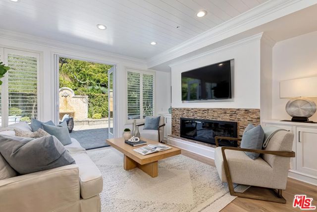 Drew Fenton | 746 Palisades Drive Pacific Palisades CA | MLS: 6794665