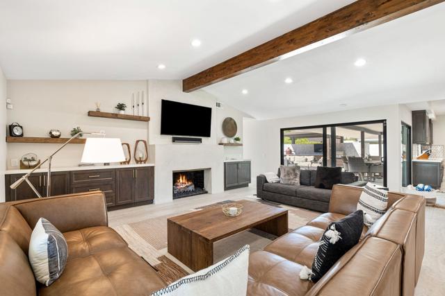 45655 Apache Road Share B Road, Indian Wells CA: https://media.crmls.org/mediaz/334e8e74-bbd1-4b3f-ae7a-8b3678cf9643.jpg