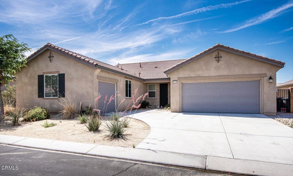 84319 Cigno Court