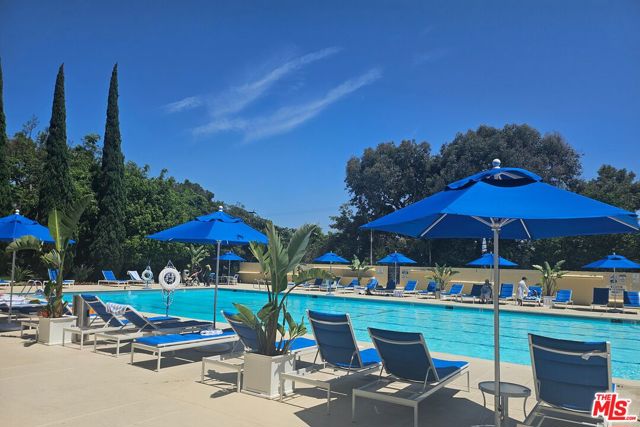 2160 CENTURY PARK EAST, Los Angeles CA: https://media.crmls.org/mediaz/3350201d-733c-44af-85cd-1d74064a2498.jpg