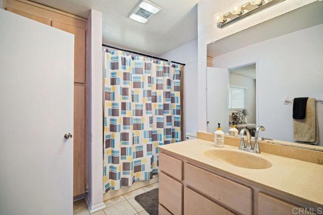 Detail Gallery Image 12 of 17 For 508 Seaview Pl, Vista,  CA 92081 - 2 Beds | 1 Baths