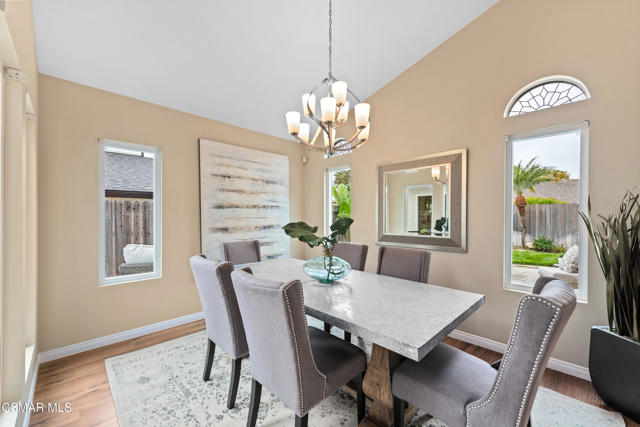 719 Westfield Court, Ventura CA: https://media.crmls.org/mediaz/33528ca7-ace2-489d-b9f8-de9d3cddf4fc.jpg