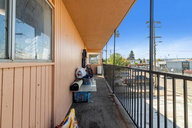 748 Clara Street, Oakland CA: https://media.crmls.org/mediaz/3353d31e-4691-4d8e-8bac-a26088587d80.jpg