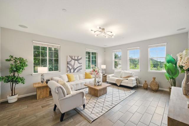 26540 Hayward Boulevard, Hayward CA: https://media.crmls.org/mediaz/3354a228-e8b6-4e7f-a0b5-00ac4b4405b7.jpg
