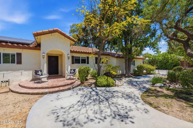 Photo of 897 Old Farm Road, Thousand Oaks, CA 91360