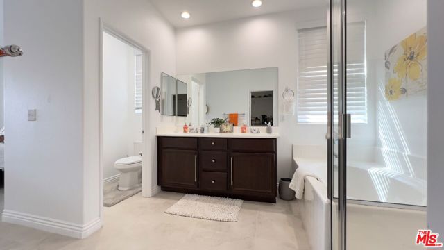 84330 Tramonto Way, Indio CA: https://media.crmls.org/mediaz/33551299-b79b-448c-9030-e123c6049ce4.jpg