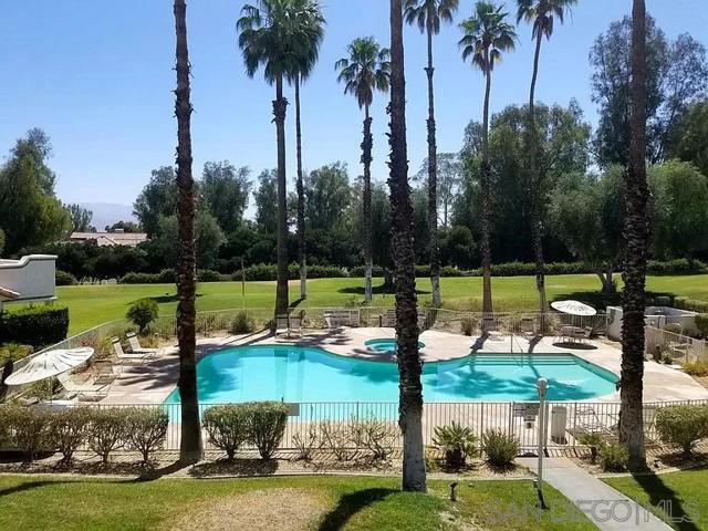 131 Villa Court, Palm Desert, California 92211, 2 Bedrooms Bedrooms, ,2 BathroomsBathrooms,Condominium,For Sale,Villa Court,230022306SD