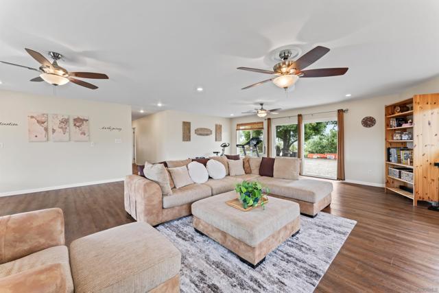 28149 Orange Terrace, Valley Center CA: https://media.crmls.org/mediaz/3355af96-7180-467f-b2ae-c589eefb1bc5.jpg