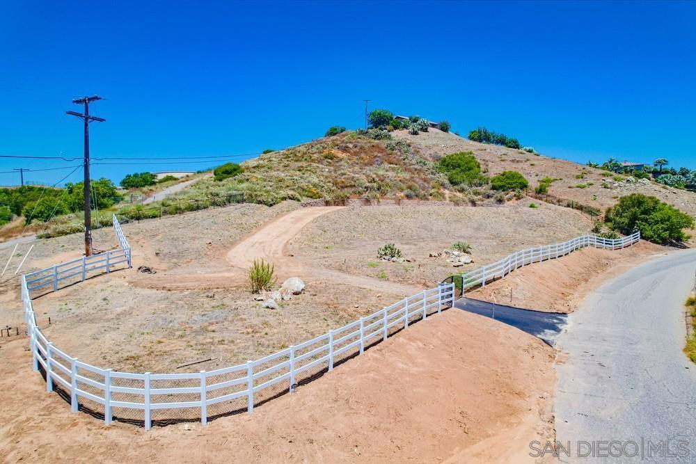 MLS #250032615SD img 53