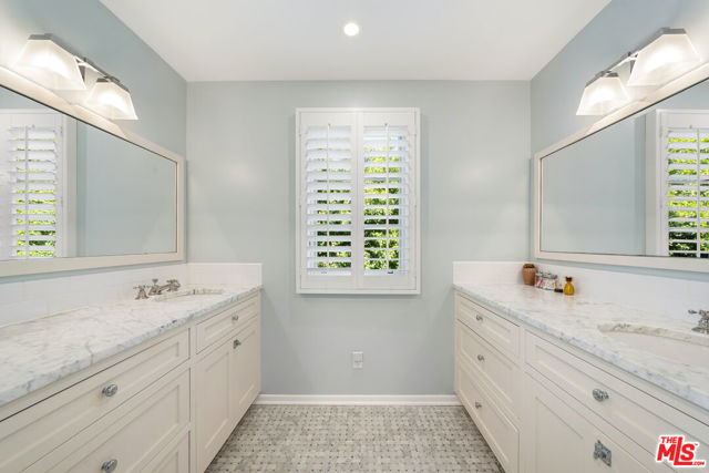 Drew Fenton | 3354 Mandeville Canyon Road Los Angeles CA | MLS: 7232218