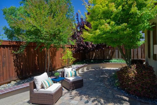 7160 Eagle Ridge Drive, Gilroy CA: https://media.crmls.org/mediaz/335eb26c-1f42-468c-8a8a-87b2d6c5464d.jpg