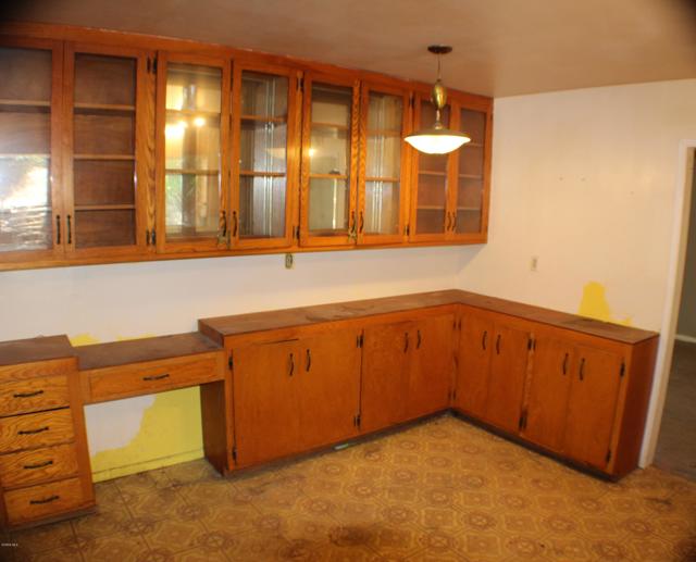 2658 Fallon Circle, Simi Valley CA: https://media.crmls.org/mediaz/335f2147-37a6-4de7-8539-5b9f239ebaff.jpg