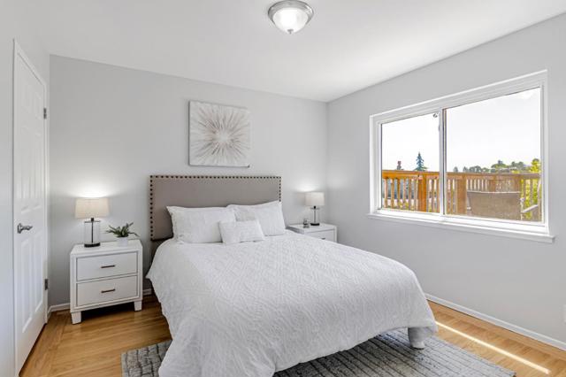 300 Alameda De Las Pulgas, Belmont CA: https://media.crmls.org/mediaz/33600383-f63d-409f-a588-3f3c30e7ba0e.jpg
