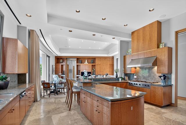 Detail Gallery Image 8 of 40 For 17534 Los Morros, Rancho Santa Fe,  CA 92067 - 4 Beds | 4/4 Baths