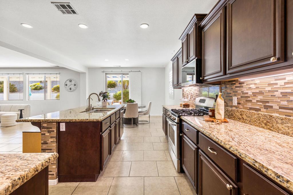 MLS #219138443DA image #9