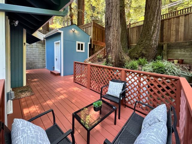 17981 Ogallala Warpath Road, Los Gatos CA: https://media.crmls.org/mediaz/33642ad8-5cef-4ef5-b977-b14efa342540.jpg