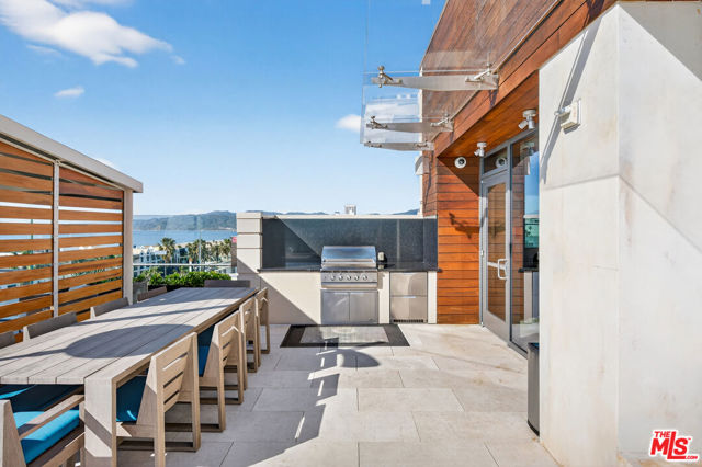 1755 Ocean Avenue, Santa Monica CA: https://media.crmls.org/mediaz/33648117-ea29-479f-b92d-c28954bcb297.jpg