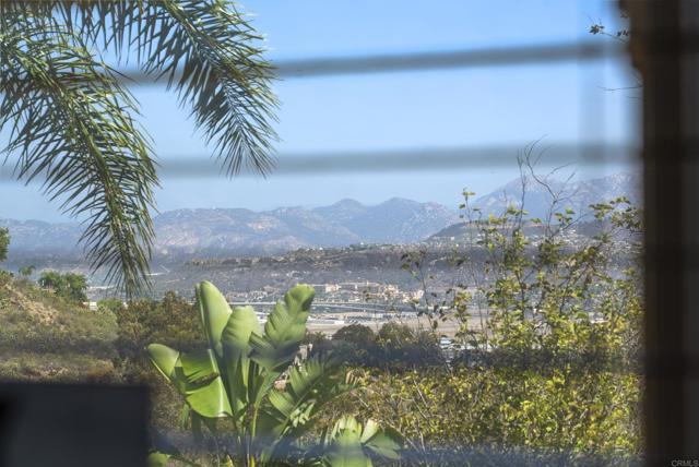 1958 Milford Place, El Cajon CA: https://media.crmls.org/mediaz/3364ba10-6c11-4b43-ab80-1c04dacb7c33.jpg