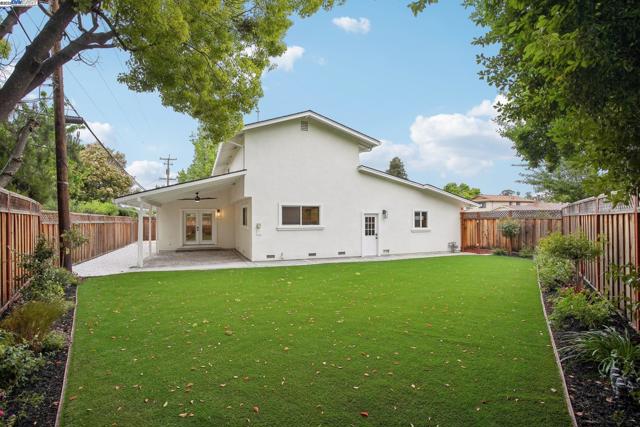 5169 Lillian Ct, Livermore CA: https://media.crmls.org/mediaz/33650407-8695-4f19-90ac-7a4526028a03.jpg
