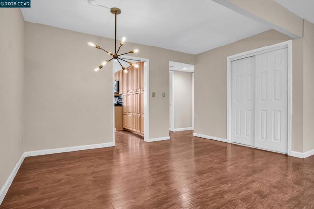 1430 Tampico Pl, Walnut Creek CA: https://media.crmls.org/mediaz/33656cfa-8385-4fa9-8410-9553c690e756.jpg
