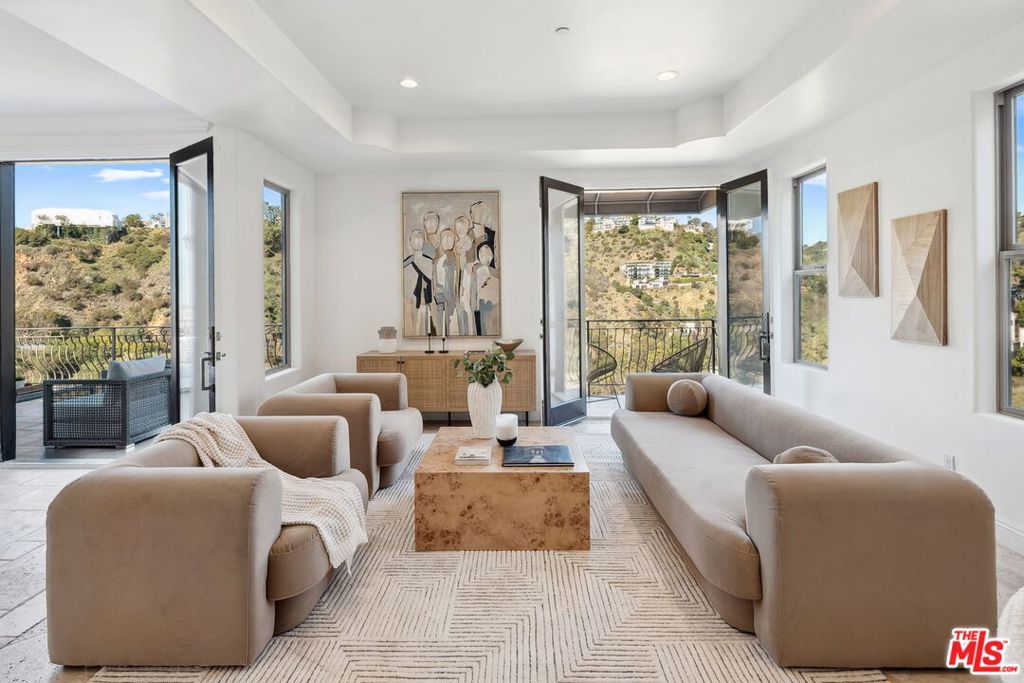 8031 Floral Avenue