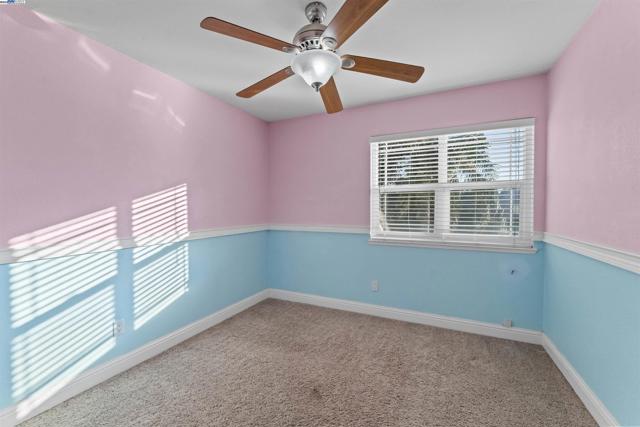 1429 BLUESAGE COURT, Tracy CA: https://media.crmls.org/mediaz/3366293c-9a39-47c7-8b68-0873a26cc1d0.jpg