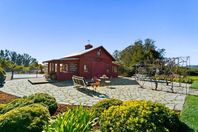 155 Scarlet Court, Watsonville CA: https://media.crmls.org/mediaz/33665a59-c224-47b9-8eba-49ed50db40f7.jpg