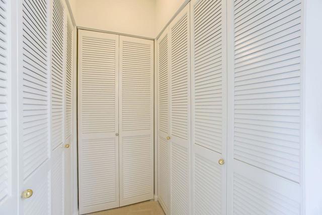 1 Baldwin Avenue, San Mateo CA: https://media.crmls.org/mediaz/3366ca8a-56b1-4222-9915-31e391aac060.jpg