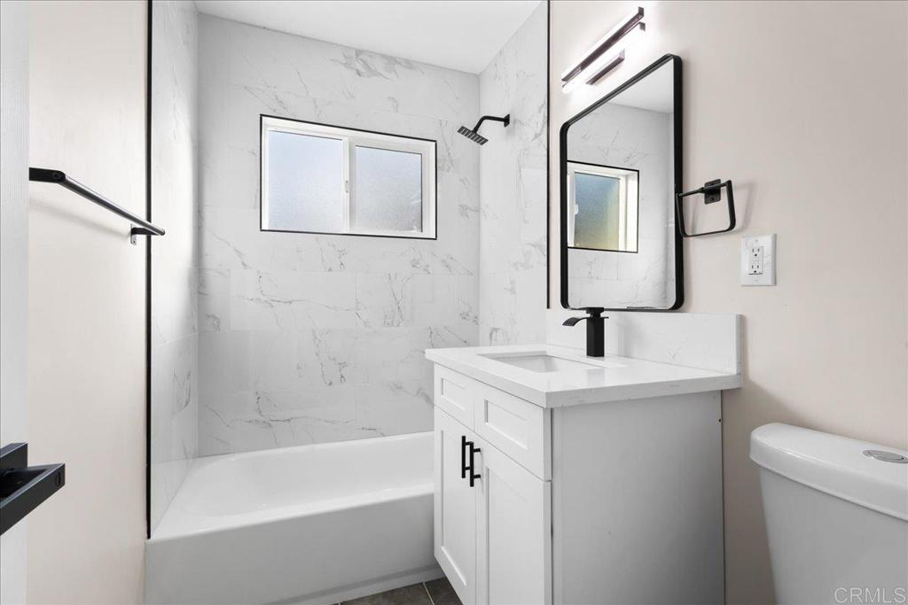 2151 54th St - photo 3