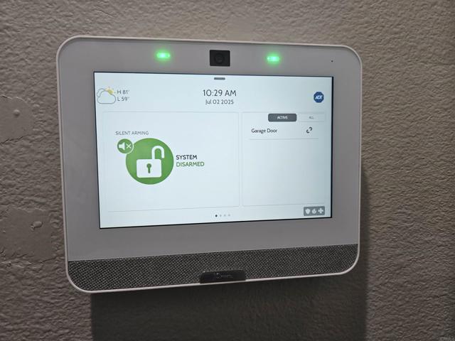 7508 EAGLE Drive, Santee CA: https://media.crmls.org/mediaz/33675cf4-2b97-40a7-b93d-958b35a20b4c.jpg