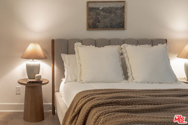 2210 Tom Mix Road, Los Angeles CA: https://media.crmls.org/mediaz/336778b6-3ac2-4861-8919-1628179adc04.jpg