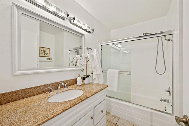 5708 Baltimore Dr, La Mesa CA: https://media.crmls.org/mediaz/336869fa-fdb6-41be-8fe9-b2a65b053f17.jpg