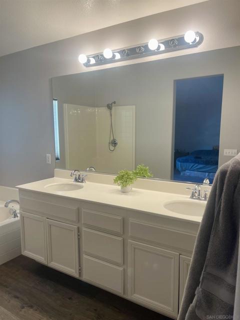 28454 saddlecrest, Menifee CA: https://media.crmls.org/mediaz/33694941-ee92-4309-9faa-25bce97bede5.jpg