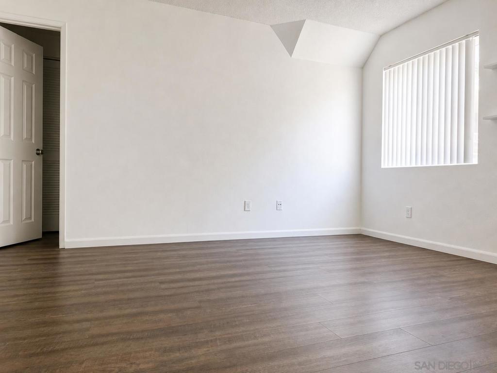 7405 Charmant Dr - photo 6