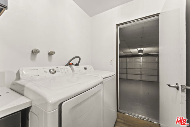 9724 Bothwell Road, Northridge CA: https://media.crmls.org/mediaz/336a1fff-ecf7-4f4a-8c2a-376fc9147b7d.jpg