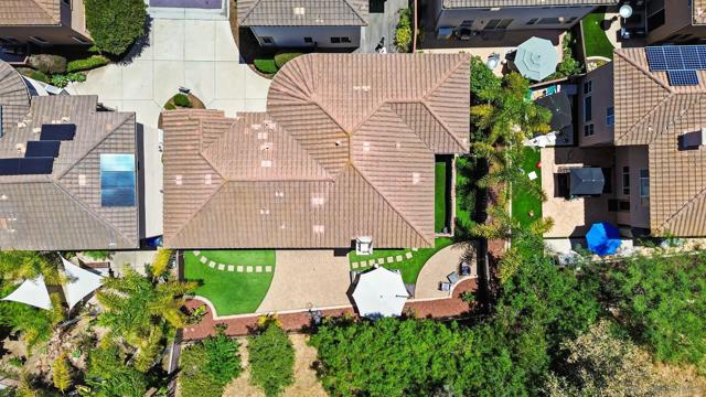 3814 Ruette San Raphael, San Diego CA: https://media.crmls.org/mediaz/336a9a92-5521-4647-a147-96896b450d42.jpg