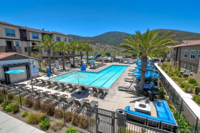 899 Slate Street, San Marcos CA: https://media.crmls.org/mediaz/336ae38e-d824-4893-a55d-f473f6909783.jpg