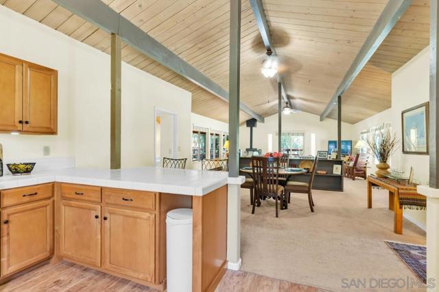 Image 20 of 64 For 28967 Oak Ln