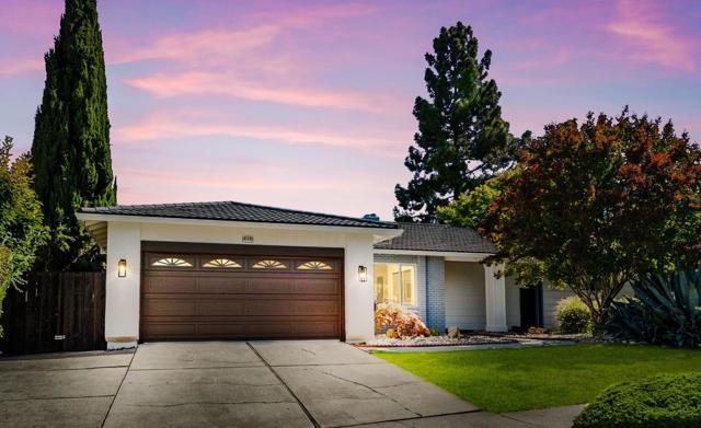 45490 Concho Court, Fremont CA: https://media.crmls.org/mediaz/336b84ad-31ba-4120-89c0-5eda16f56aed.jpg