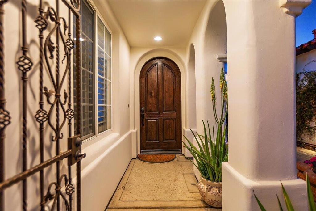 MLS #219136865DA image #2