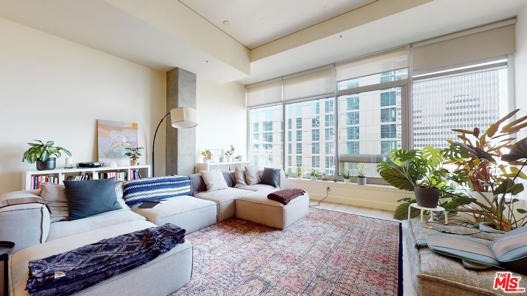 1155 S GRAND Avenue #1315