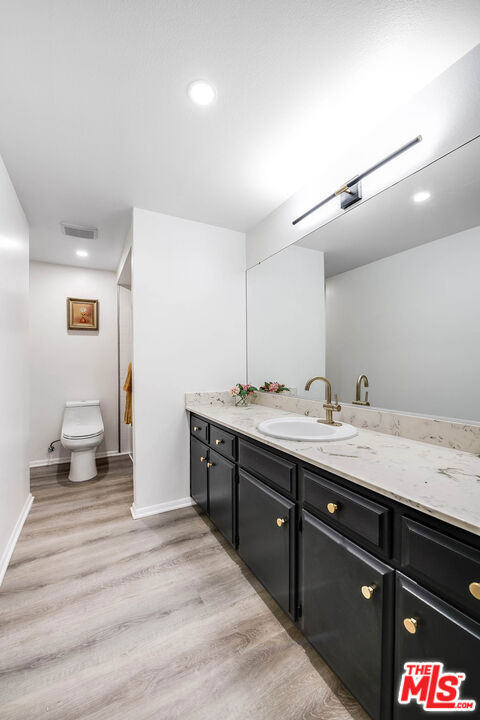4231 West Sarah Street photo 22