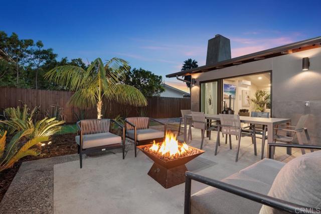 803 Saxony Road, Encinitas CA: https://media.crmls.org/mediaz/336e1781-7a63-4ea0-94e2-c89f809e9993.jpg