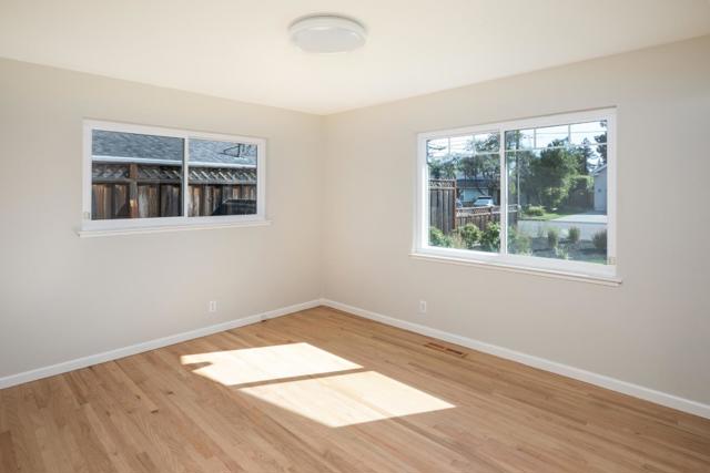 1040 Russell Avenue, Los Altos CA: https://media.crmls.org/mediaz/336eb70c-163b-42ae-bce3-821b3278c0fb.jpg