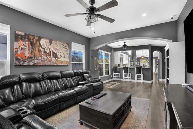 1258 W Vaquero Ct., Chula Vista CA: https://media.crmls.org/mediaz/336f2d26-713b-40df-93b6-13d5a9543957.jpg