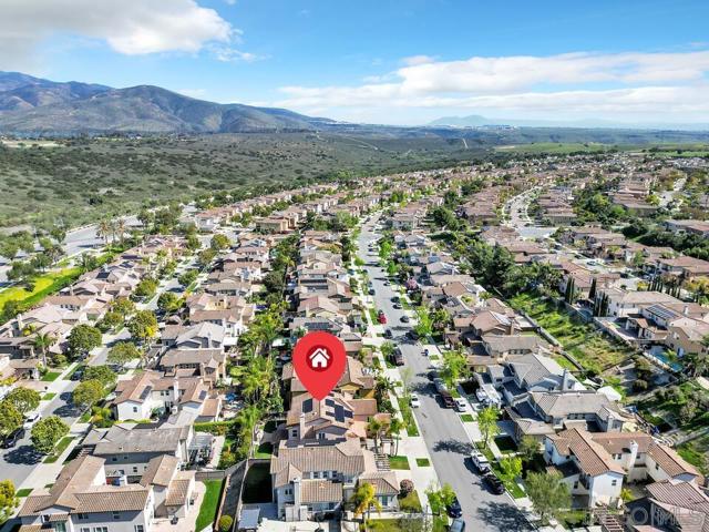 1531 Quiet Trail Dr, Chula Vista CA: https://media.crmls.org/mediaz/336ff40d-3a8b-4144-b071-633163ecb086.jpg